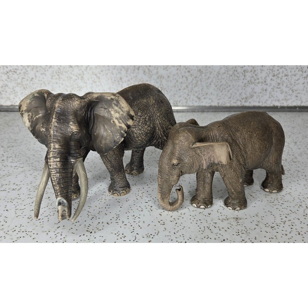 Schleich D-73527 Asian Bull & Cow Elephants Wildlife Animal Figure Retired 2011